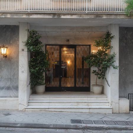 Sis Urban Apartments Atene Esterno foto