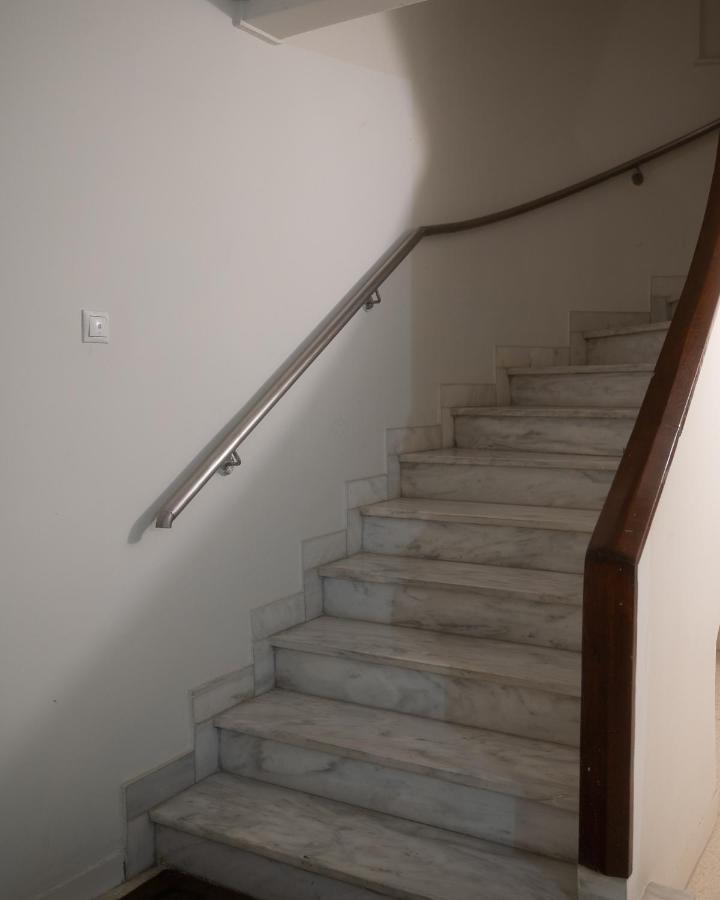 Sis Urban Apartments Atene Esterno foto